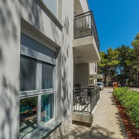 Apartments Djian Vir Dış mekan fotoğraf