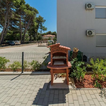 Apartments Djian Vir Dış mekan fotoğraf
