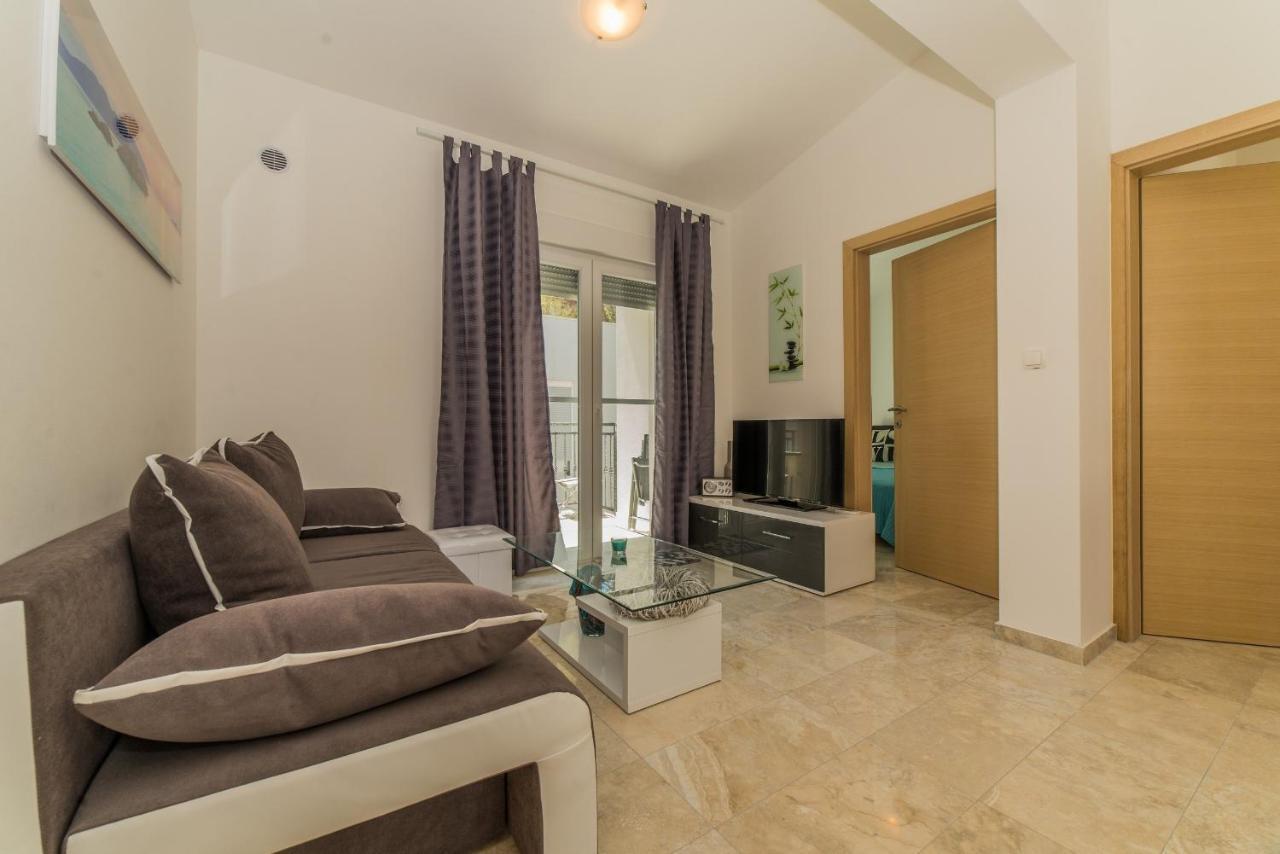 Apartments Djian Vir Dış mekan fotoğraf