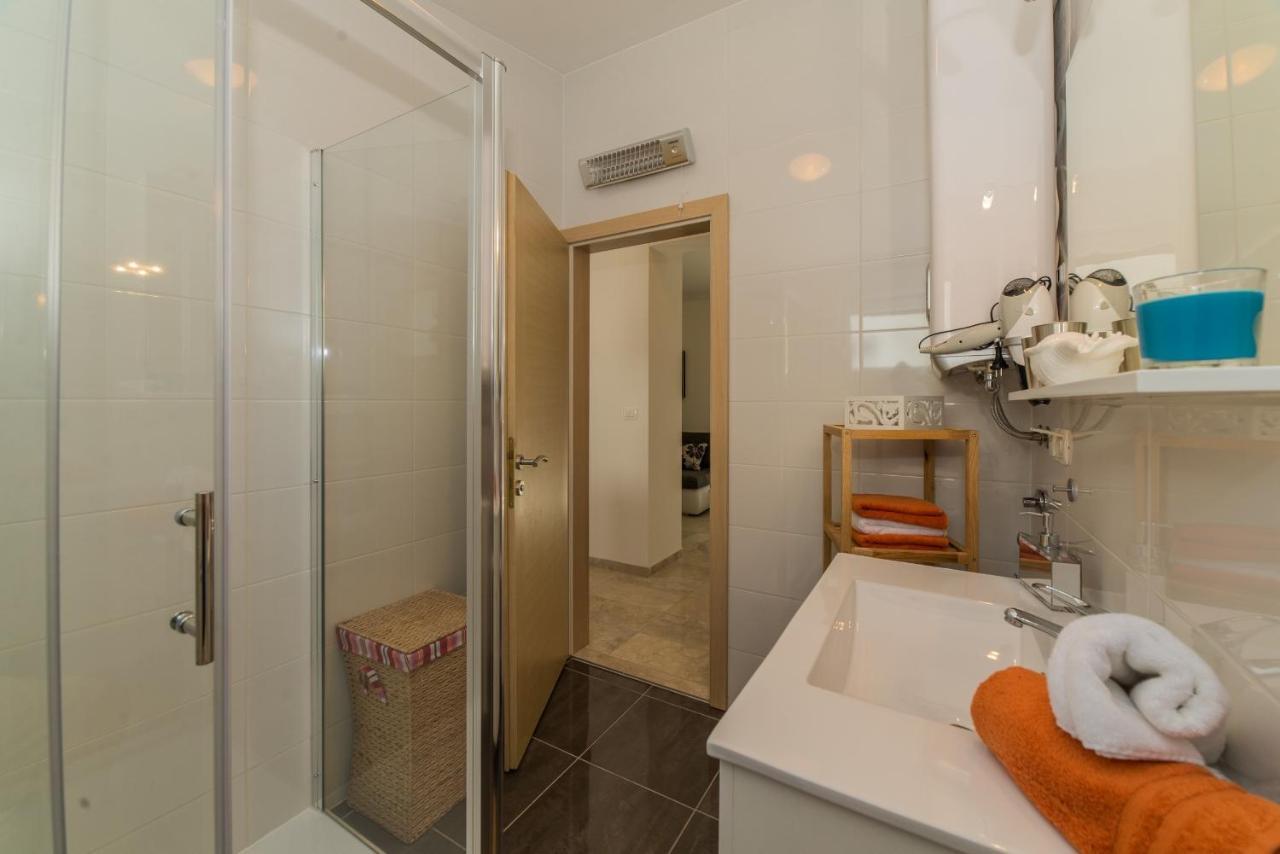 Apartments Djian Vir Dış mekan fotoğraf